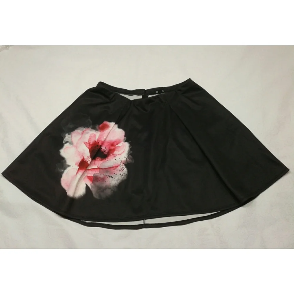 New Torrid floral mini skater skirt plus size 0